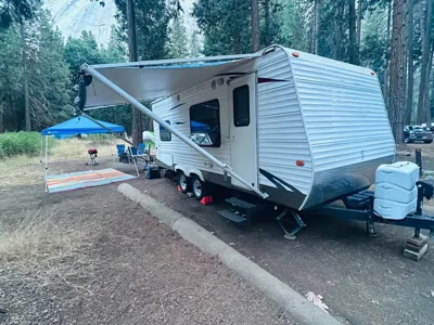 Keystone 19FLB Travel Trailer +Extras - Delivery Only