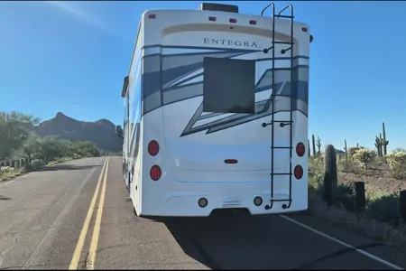 Entegra Coach Vision XL Class A