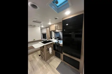 Coleman 27B CM 27 B25 Travel Trailer CL 33