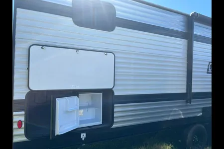 Coleman 27B CM 27 B25 Travel Trailer CL 33