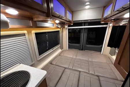 Luxury Adventure Van | Coachmen Beyond 22C | Off-Grid Ready