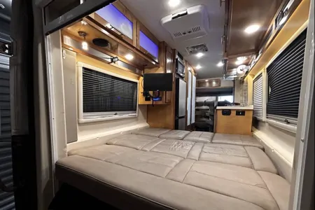 Luxury Adventure Van | Coachmen Beyond 22C | Off-Grid Ready