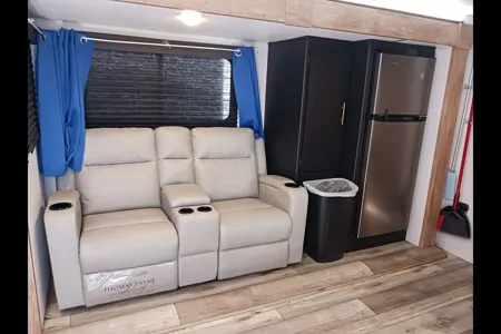 Gypsy Blue Rolling Retreat