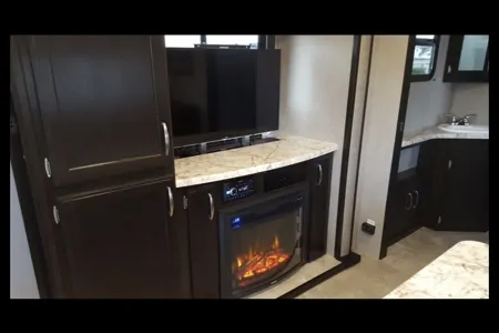 The Imagine Retreat - Grand Design Imagine 2750RK Travel Trailer