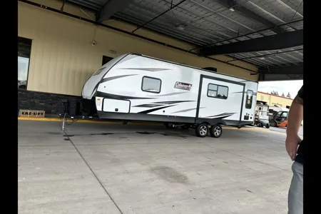 Keshia's Coleman 2515 RL ultra lite Travel Trailer