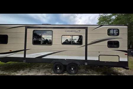 Ricardo's Keystone 28-BHS Travel Trailer