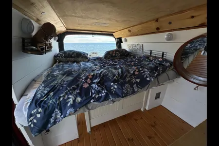 Daisys Adventure Van