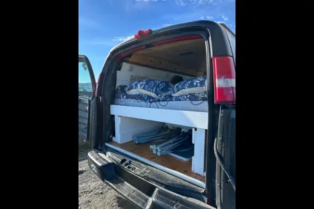 Daisys Adventure Van