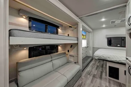 Brand NEW Fleetwood Flair Lux Bunkhouse