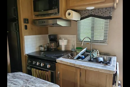 Jerry's Winnago micro minnie fifth wheel 2405 RL Fifth Wheel