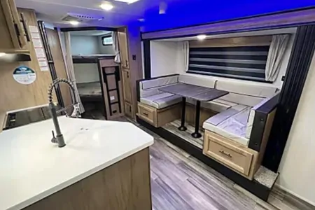 Forest River Cherokee Grey Wolf Black Label