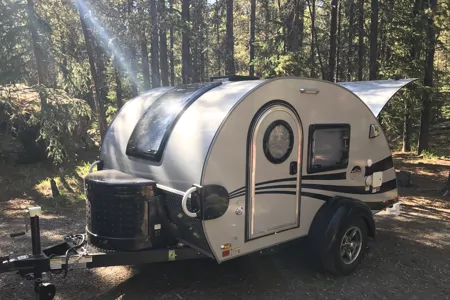 David and Jo's nuCamp Tag Max XL Micro Trailer