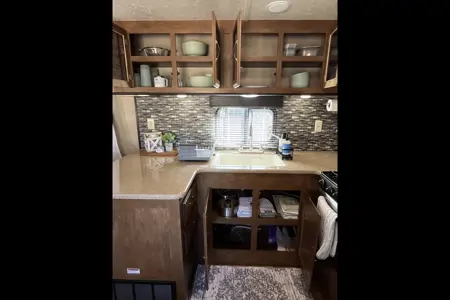 RV Glamping in Relaxing Avila Beach And Surrounding Areas!