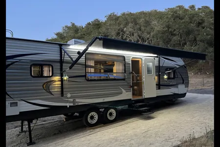 RV Glamping in Relaxing Avila Beach And Surrounding Areas!