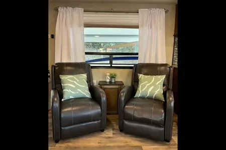 RV Glamping in Relaxing Avila Beach And Surrounding Areas!