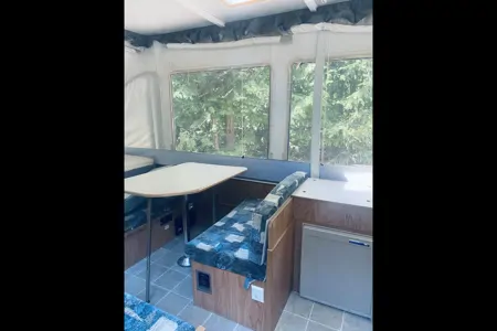 Eric's Jayco 1001 Tent Trailer