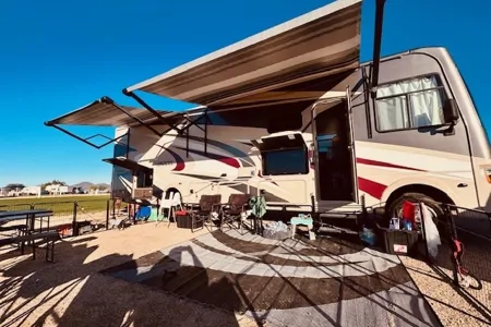 The Waddell's Coachmen Mirada Class A