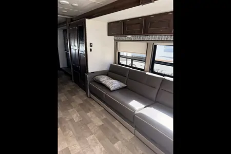 The Waddell's Coachmen Mirada Class A