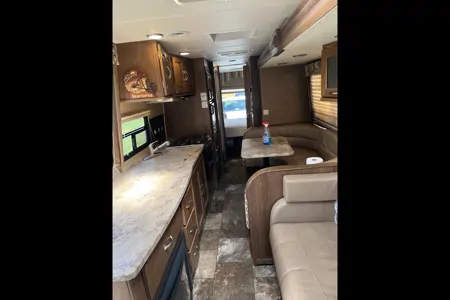 John’s Coachmen Concord Class C