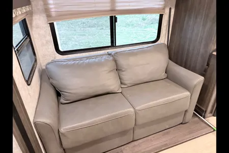Barre's Highland Ridge RV Open range 2804rk Travel Trailer