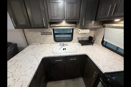 Barre's Highland Ridge RV Open range 2804rk Travel Trailer