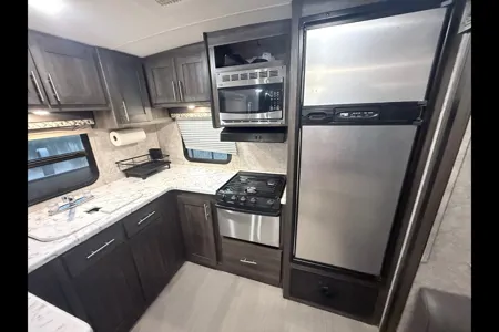 Barre's Highland Ridge RV Open range 2804rk Travel Trailer