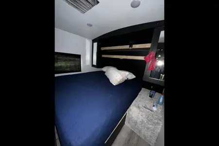 Lloyd's Keystone Springdale Travel Trailer