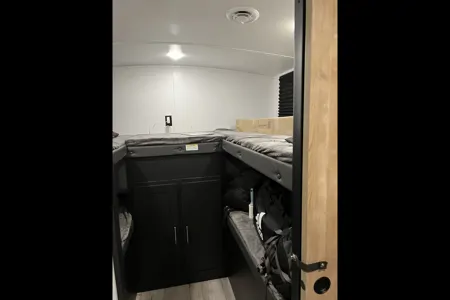 Lloyd's Keystone Springdale Travel Trailer