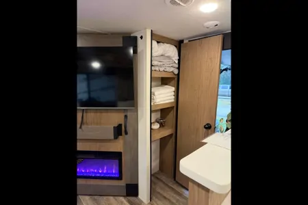 2025 Forest River CAMPSITE 26 CJL