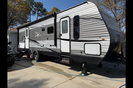 dylan's Jayco Jayflight 28bhs Travel Trailer