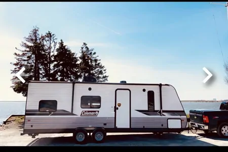 Welcome to your home away from home- Pet friendly Camper 