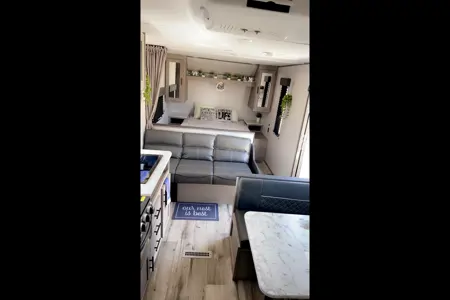 Welcome to your home away from home- Pet friendly Camper 