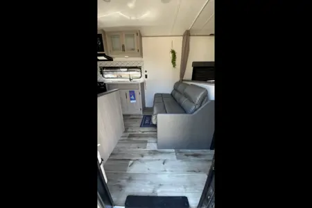 Welcome to your home away from home- Pet friendly Camper 