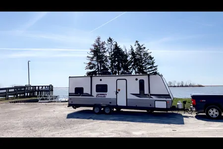 Welcome to your home away from home- Pet friendly Camper 