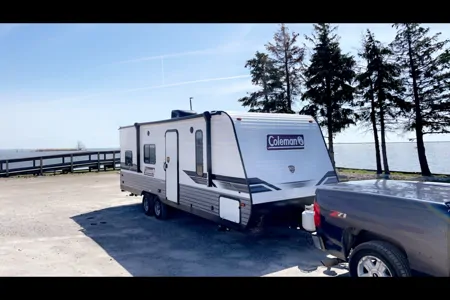 Welcome to your home away from home- Pet friendly Camper 
