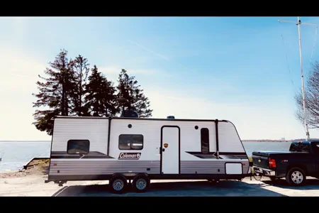 Welcome to your home away from home- Pet friendly Camper 