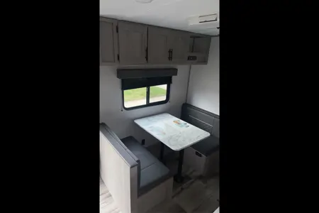 Welcome to your home away from home- Pet friendly Camper 