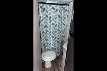 Welcome to your home away from home- Pet friendly Camper 