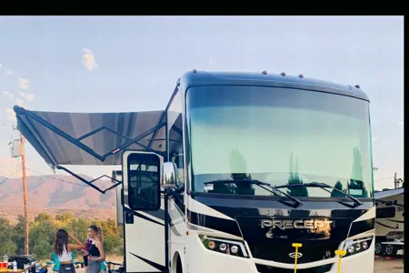 Farmhouse On Wheels