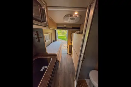 Adventure Van - Built for the Beach! - 2018 Hymer Aktiv