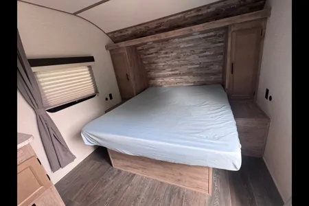 John's Grand River 248H  Travel Trailer