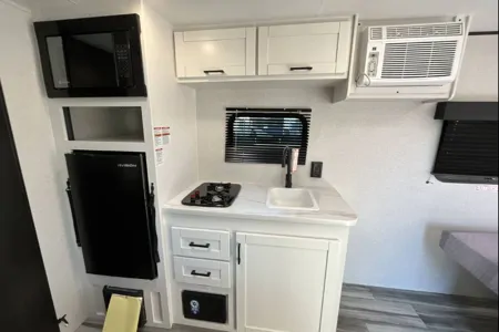 2025 Jayco Jay Flight SLX 170FQW (Delta Dainty)