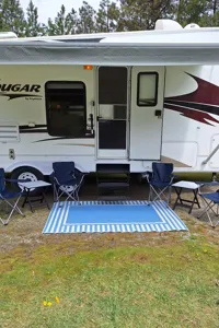 Easy Camping-Sleeps 6-Delivery & Setup