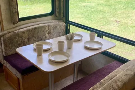 Easy Camping-Sleeps 6-Delivery & Setup
