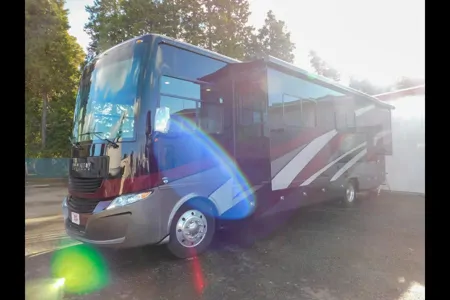 Melissa's Tiffin Motorhomes 2023 Class A