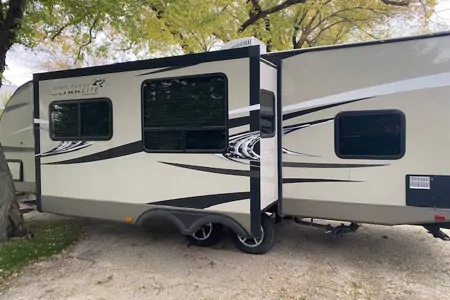 Darian's Open Range Ultra Lite Travel Trailer