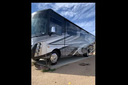 Yoly's Forest River George Town Class A