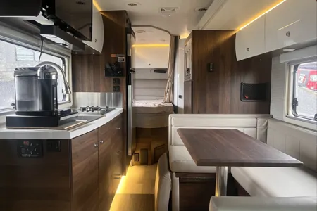 Winnebago View 24J Classe C