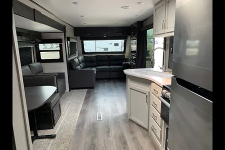 Debbie's Jayco 38fdds Travel Trailer