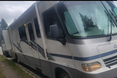 Billy's Holiday Rambler Admiral Class A